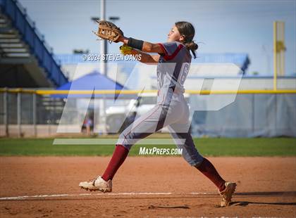 Thumbnail 2 in McClintock VS Valley Christian photogallery.