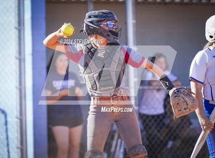 Thumbnail 1 in McClintock VS Valley Christian photogallery.