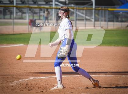 Thumbnail 1 in McClintock VS Valley Christian photogallery.