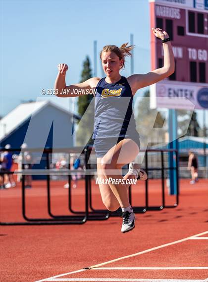 Thumbnail 2 in Rob Allen Twilight Invitational (Long Jump) photogallery.