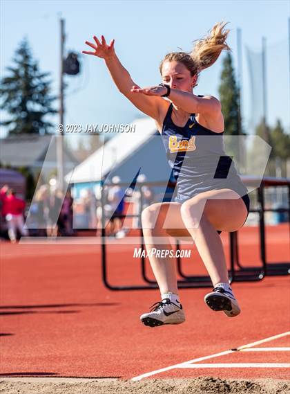 Thumbnail 1 in Rob Allen Twilight Invitational (Long Jump) photogallery.