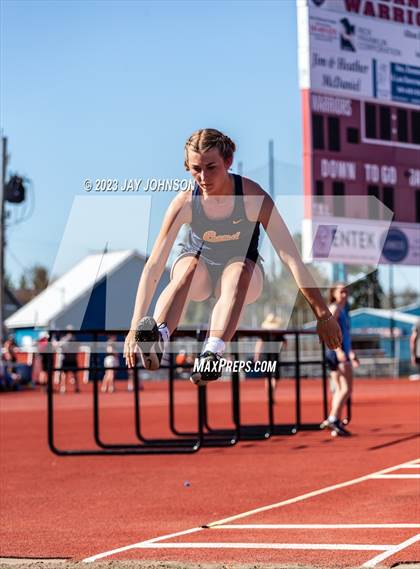 Thumbnail 2 in Rob Allen Twilight Invitational (Long Jump) photogallery.