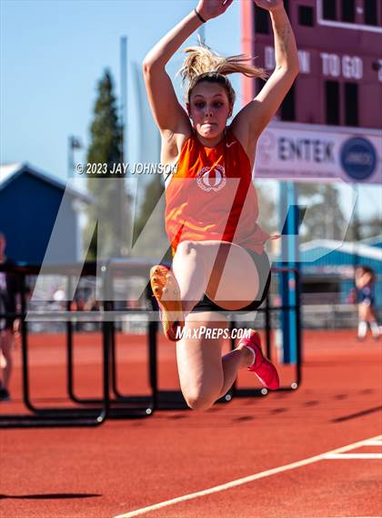 Thumbnail 2 in Rob Allen Twilight Invitational (Long Jump) photogallery.