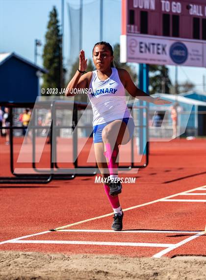 Thumbnail 1 in Rob Allen Twilight Invitational (Long Jump) photogallery.
