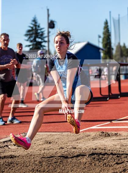 Thumbnail 2 in Rob Allen Twilight Invitational (Long Jump) photogallery.