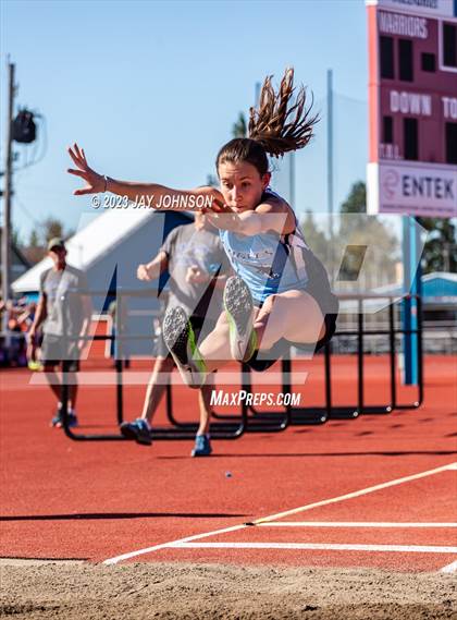 Thumbnail 3 in Rob Allen Twilight Invitational (Long Jump) photogallery.