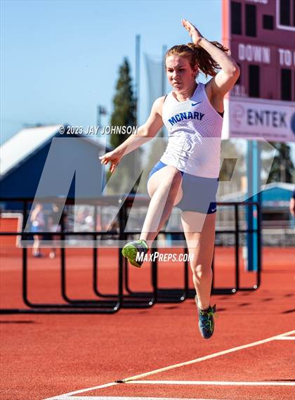 Thumbnail 3 in Rob Allen Twilight Invitational (Long Jump) photogallery.