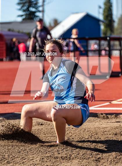 Thumbnail 3 in Rob Allen Twilight Invitational (Long Jump) photogallery.