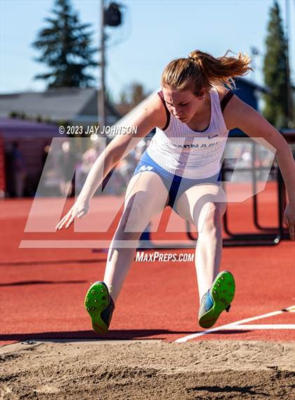 Thumbnail 1 in Rob Allen Twilight Invitational (Long Jump) photogallery.