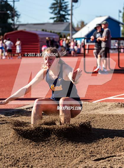 Thumbnail 1 in Rob Allen Twilight Invitational (Long Jump) photogallery.