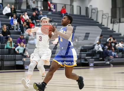 Thumbnail 3 in Schlagle vs Kearney (Northland Classic) photogallery.