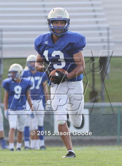 Thumbnail 2 in Station Camp @ Brentwood (Scrimmage) photogallery.