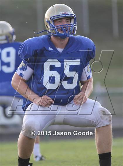 Thumbnail 2 in Station Camp @ Brentwood (Scrimmage) photogallery.