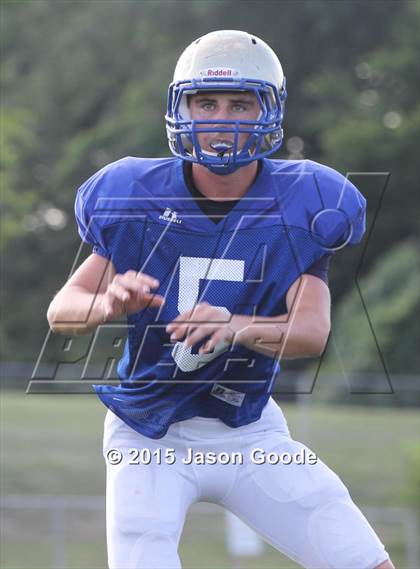 Thumbnail 2 in Station Camp @ Brentwood (Scrimmage) photogallery.