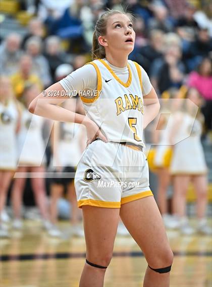 Thumbnail 3 in  Standley Lake vs Green Mountain (CHSAA 5A Sweet 16) photogallery.