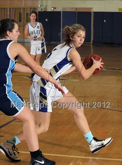 Thumbnail 1 in Rocky Point @ Islip photogallery.