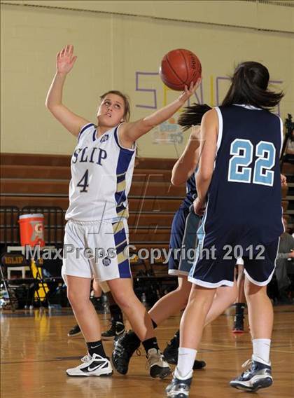 Thumbnail 1 in Rocky Point @ Islip photogallery.