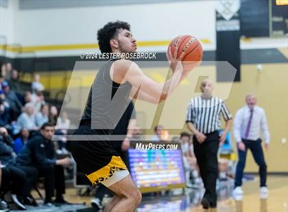 Thumbnail 2 in Edna vs. Lytle (UIL 3A Area Playoffs) photogallery.