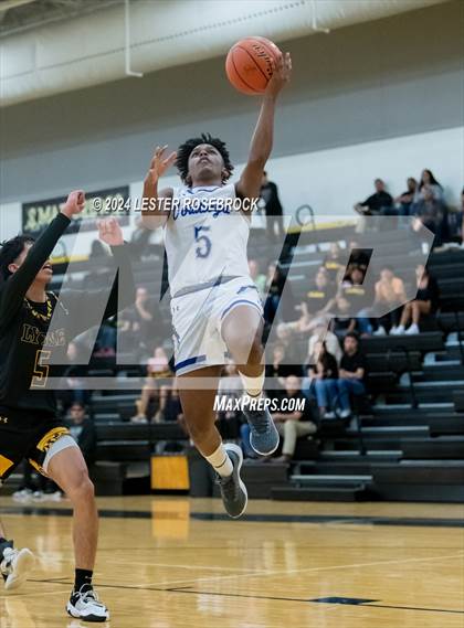 Thumbnail 2 in Edna vs. Lytle (UIL 3A Area Playoffs) photogallery.