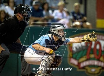 Thumbnail 2 in Redwood vs. Tehachapi (CIF Central Section Div II Final) photogallery.