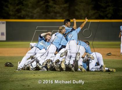 Thumbnail 2 in Redwood vs. Tehachapi (CIF Central Section Div II Final) photogallery.