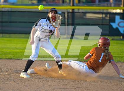 Thumbnail 2 in Rogers @ Caldwell photogallery.