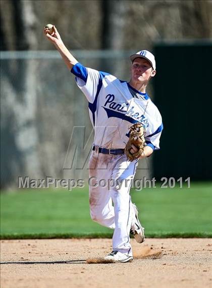 Thumbnail 3 in Midlothian vs. WT White (Robert Dulin Memorial) photogallery.