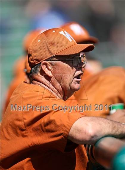 Thumbnail 2 in Midlothian vs. WT White (Robert Dulin Memorial) photogallery.