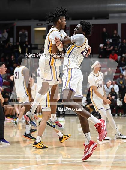 Thumbnail 3 in Archbishop Riordan vs. Archbishop Mitty (CIF CCS Open Final)  photogallery.