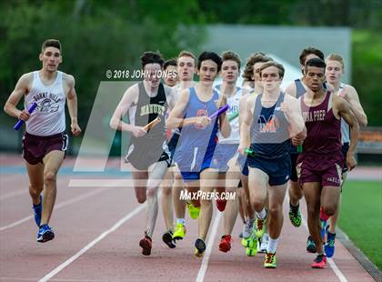 Thumbnail 1 in 2018 Loucks Games (Men's Open Distance Medley) photogallery.