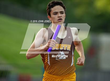 Thumbnail 3 in 2018 Loucks Games (Men's Open Distance Medley) photogallery.