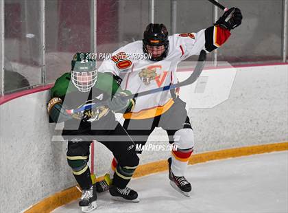 Thumbnail 2 in Mountain Vista vs. Castle View photogallery.