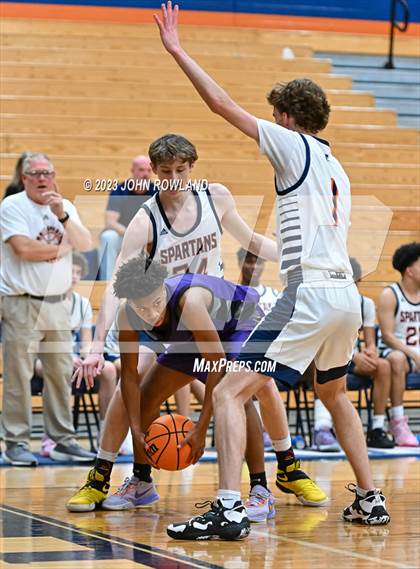 Thumbnail 2 in Cane Ridge vs. Summit photogallery.