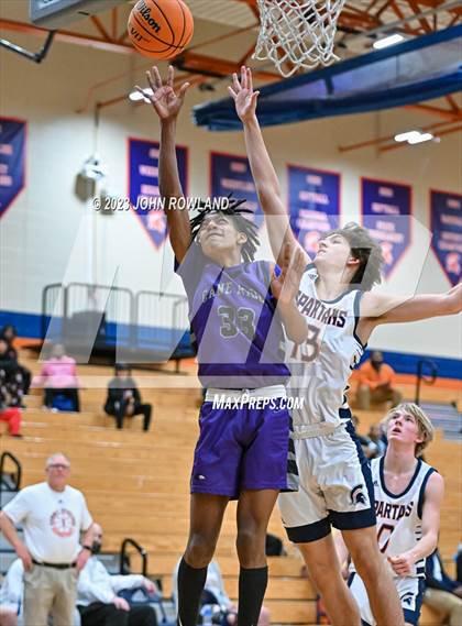 Thumbnail 1 in Cane Ridge vs. Summit photogallery.
