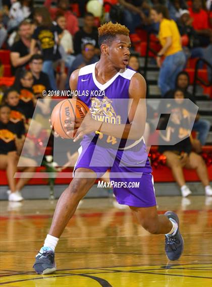 Thumbnail 3 in Lynwood vs. Dominguez photogallery.