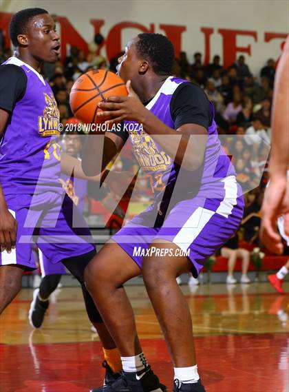 Thumbnail 3 in Lynwood vs. Dominguez photogallery.