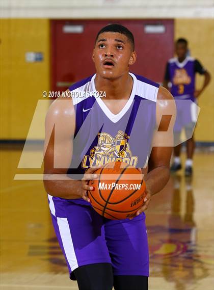 Thumbnail 1 in Lynwood vs. Dominguez photogallery.
