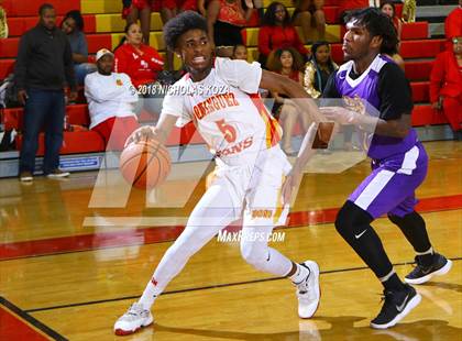 Thumbnail 3 in Lynwood vs. Dominguez photogallery.