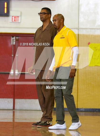 Thumbnail 3 in Lynwood vs. Dominguez photogallery.