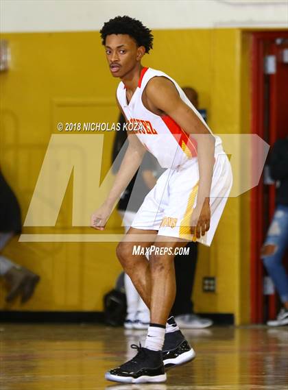 Thumbnail 2 in Lynwood vs. Dominguez photogallery.