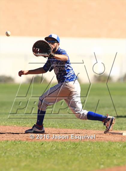 Thumbnail 1 in California vs. Los Altos photogallery.