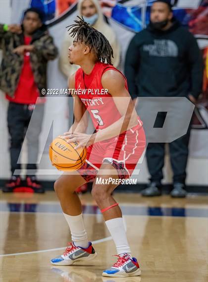 Thumbnail 3 in Northwood Temple Academy vs. Seventy-First (MLK Dream Jam at Terry Sanford) photogallery.