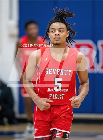 Thumbnail 2 in Northwood Temple Academy vs. Seventy-First (MLK Dream Jam at Terry Sanford) photogallery.