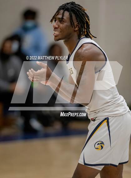 Thumbnail 1 in Northwood Temple Academy vs. Seventy-First (MLK Dream Jam at Terry Sanford) photogallery.