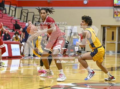 Thumbnail 1 in South Bend Riley vs Jeffersonville (Fishers Holiday Classic) photogallery.
