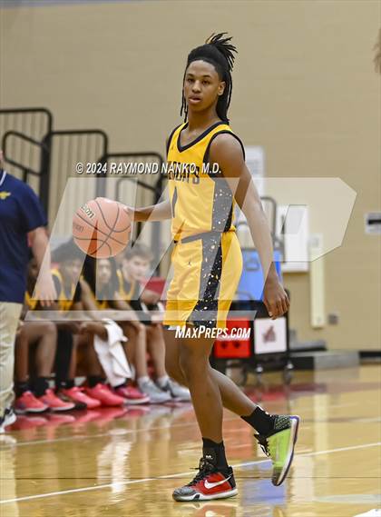 Thumbnail 2 in South Bend Riley vs Jeffersonville (Fishers Holiday Classic) photogallery.