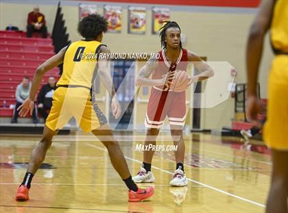 Thumbnail 3 in South Bend Riley vs Jeffersonville (Fishers Holiday Classic) photogallery.