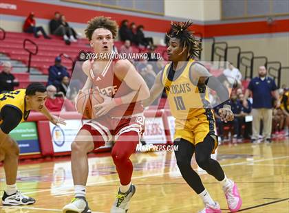 Thumbnail 1 in South Bend Riley vs Jeffersonville (Fishers Holiday Classic) photogallery.