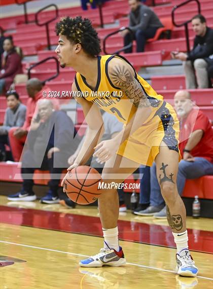 Thumbnail 2 in South Bend Riley vs Jeffersonville (Fishers Holiday Classic) photogallery.