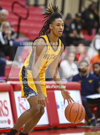 Thumbnail 2 in South Bend Riley vs Jeffersonville (Fishers Holiday Classic) photogallery.